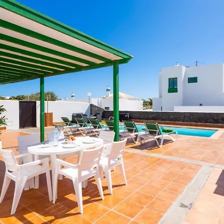 Vila Costa Papagayo 5 *